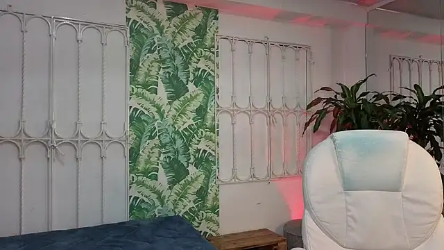 baby julieta00 online show from June 15, 12:38 pm