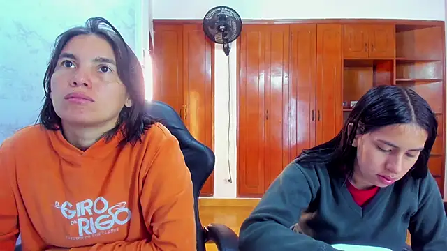 Soffy and Emily online show from June 2, 12:39 pm