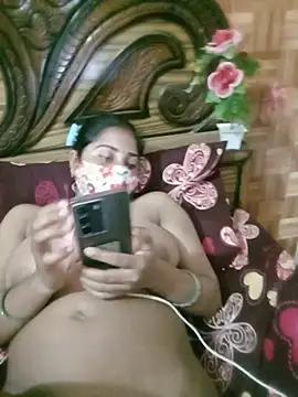 Reshma Hot76 online show from June 10, 10:14 am