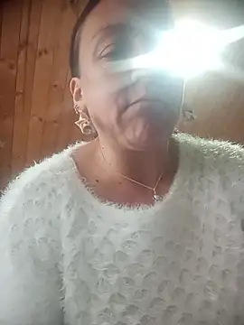 dangerous milf online show from July 2, 5:52 pm