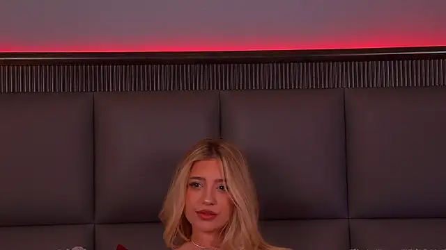 Ivy Noirr online show from May 31, 4:51 am