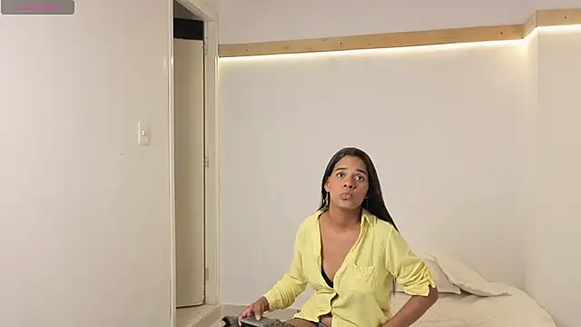 Freyapasion online show from May 30, 8:27 pm