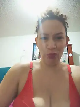 paulett15 online show from June 17, 2:51 pm