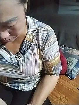 Caily-ly online show from June 25, 1:57 pm