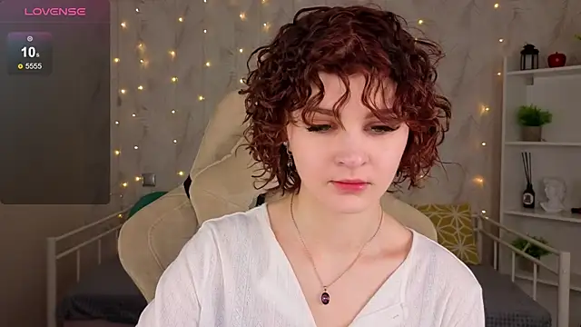 Kira  Fluffy online show from June 14, 12:19 am