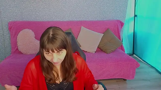 StelaDream online show from June 9, 9:41 am
