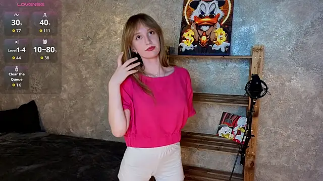 DelinaVV online show from June 15, 5:57 pm