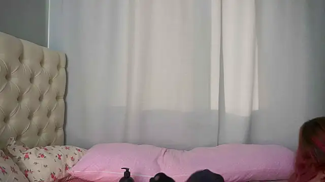 LunaLeez online show from July 9, 2:08 pm