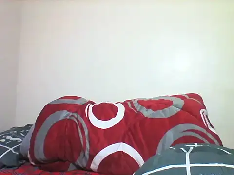Naughtylynne online show from July 13, 6:58 am