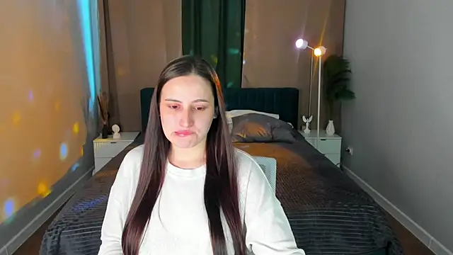 Elizabet Colllins online show from June 27, 1:07 am