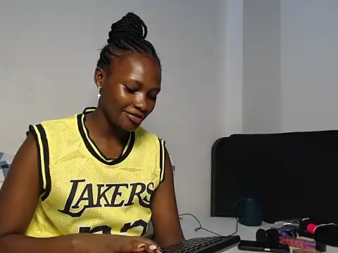 The nuser online show from June 16, 4:24 am