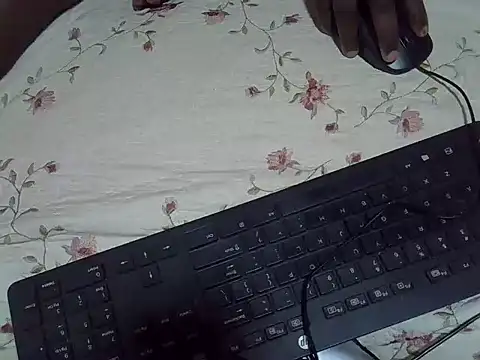 Horny-quen online show from June 9, 5:34 pm