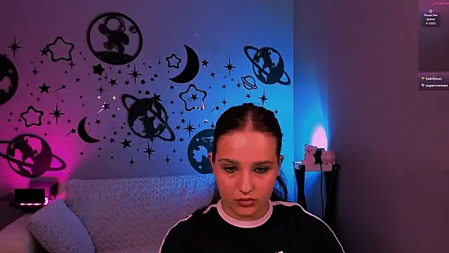 kriss babyyy online show from July 11, 1:33 pm
