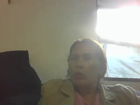 momshe2026 online show from May 25, 8:57 am