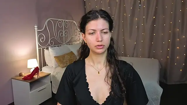 NoelPerfect online show from July 7, 5:32 am