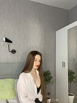 caralapple online show from May 22, 9:18 am