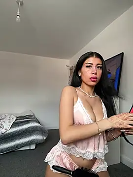 Khalillah online show from May 28, 3:43 pm