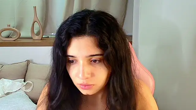 Rose Desiree online show from June 25, 11:13 am