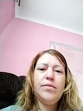 CaramelBagira online show from May 26, 3:50 am
