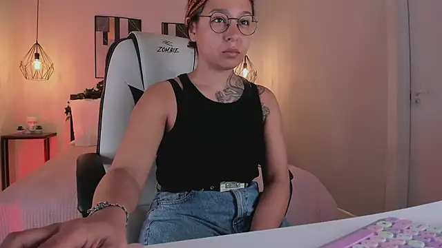 Calipso Savage online show from June 9, 8:47 am