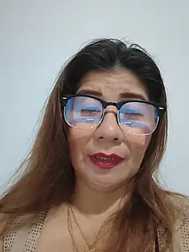 fire mommy online show from June 26, 10:00 pm