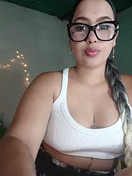 shantall cute online show from July 16, 5:34 am