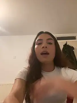 naomiiii55 online show from June 1, 10:32 pm