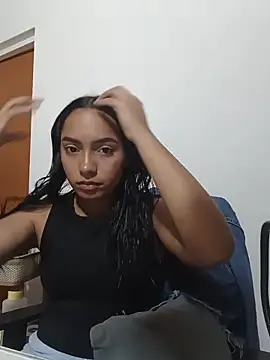 xcleila online show from June 14, 2:35 am