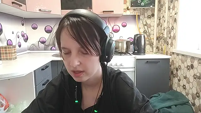 Saranade online show from June 29, 4:50 pm