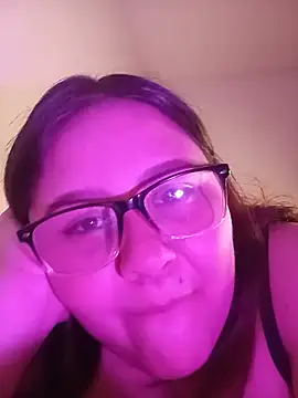 VeryGirlhot online show from July 5, 4:30 am