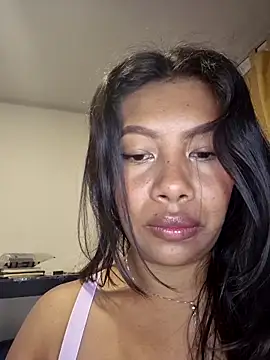 PauliOrtiz 1 online show from June 1, 9:22 am