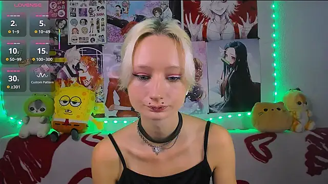 Katia Nabiee online show from July 15, 4:39 am