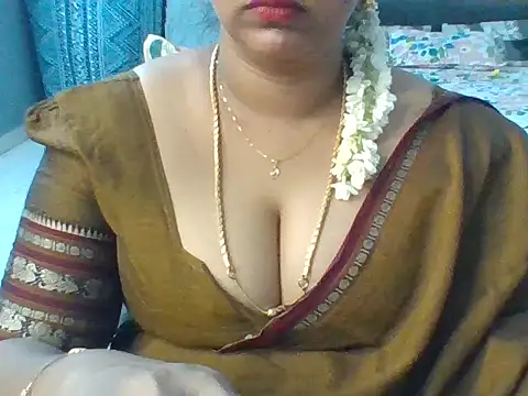 Tamil hot Meenu online show from July 6, 5:26 pm