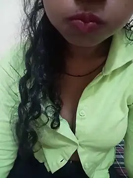 Sexy-Zeenat online show from June 29, 1:33 pm