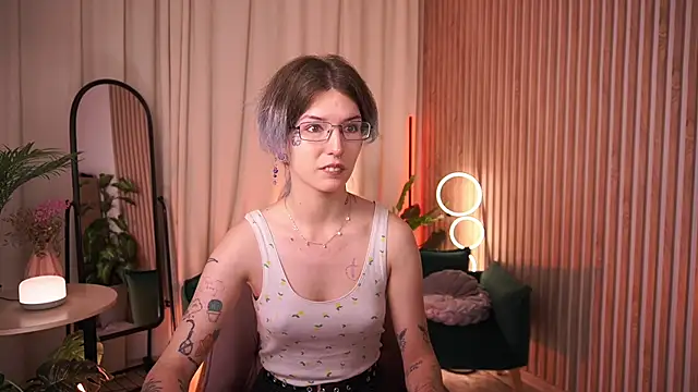 Lain Root online show from July 13, 5:41 am