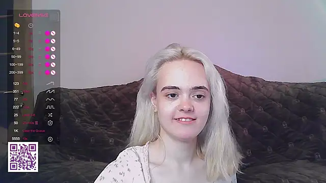 Oxcy Secret online show from June 18, 9:14 am