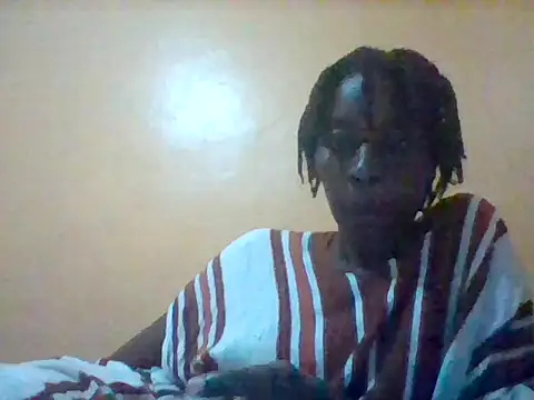 Zinnah Q online show from June 5, 4:57 pm