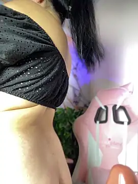 LILI 911 online show from June 17, 10:11 pm