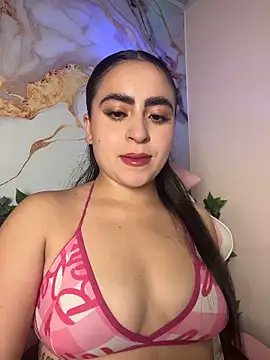 LILI 911 online show from June 5, 9:43 pm