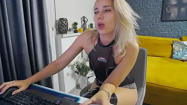 Angelface4you online show from February 13, 8:43 pm