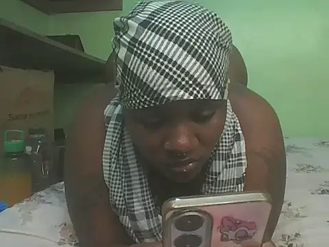 bust nutts online show from June 5, 9:21 pm
