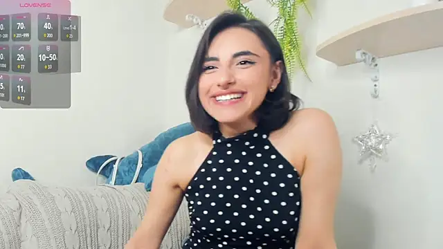 LunarLori online show from June 11, 8:16 pm
