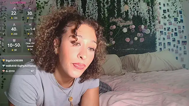 LyraCovee online show from July 11, 12:54 am