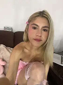 Lia-firee online show from July 7, 1:03 pm