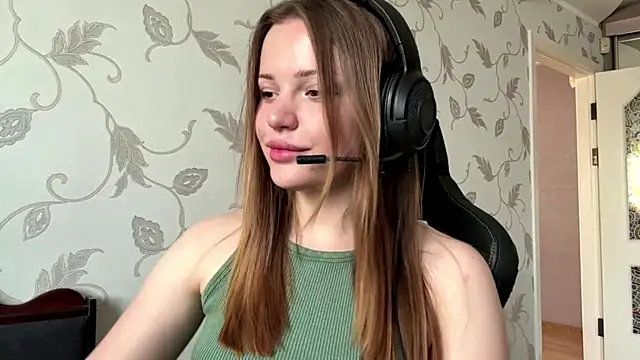 Eva Memphis online show from June 11, 12:57 pm