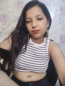 Queen Rosyy online show from July 11, 6:57 am