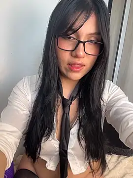 Avril Star online show from July 6, 2:11 pm
