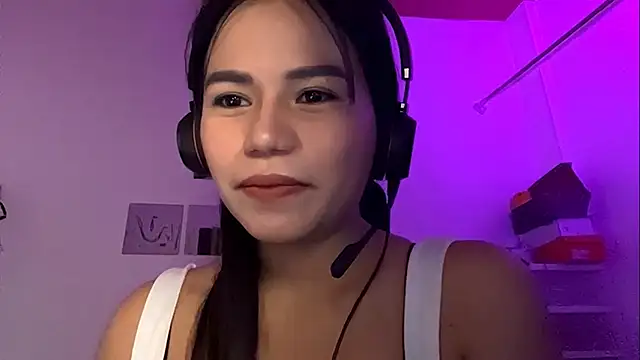 MartiCalvaruso online show from June 11, 8:33 am