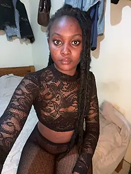 sexyyednaae online show from June 24, 5:23 pm