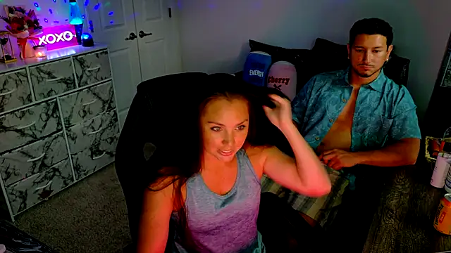 zelestials online show from June 9, 11:48 pm